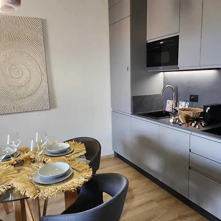 Appartamento Maison Alice Soiano Del Lago